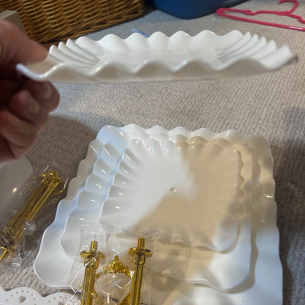 Elegant White Serving Platter Set - Picture 6 of 8